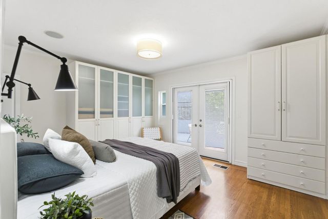 4030 Bayview Avenue, San Mateo, CA 94403