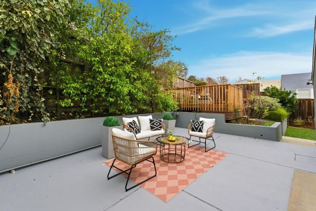 4030 Bayview Avenue, San Mateo, CA 94403