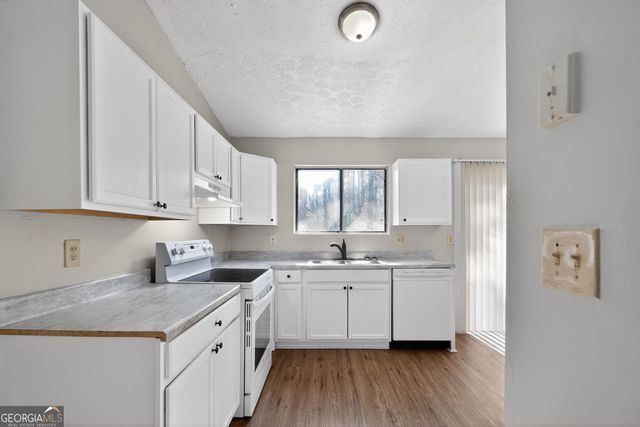 5515 Rock Springs Road, Lithonia, GA 30038