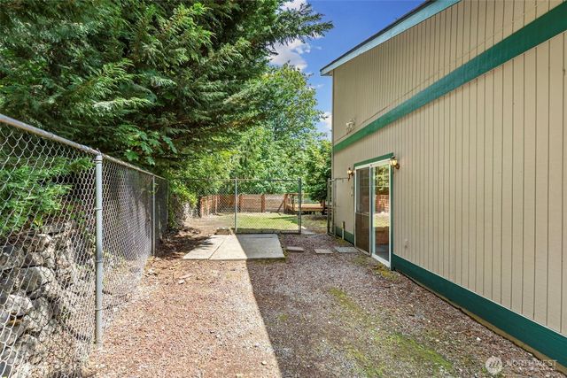 7021 81st Ave Court NW, Gig Harbor, WA 98335