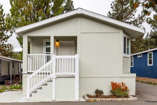 22899 Byron Rd 77, Crestline, CA 92325