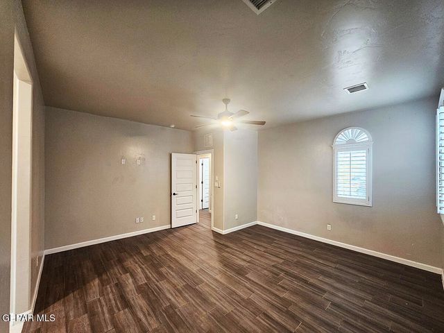 13185 TIVERTON Road, Horizon City, TX 79928