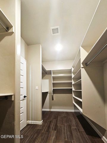 13185 TIVERTON Road, Horizon City, TX 79928