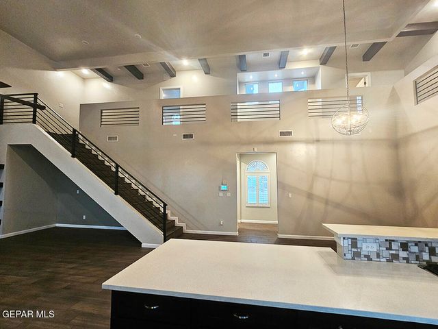 13185 TIVERTON Road, Horizon City, TX 79928