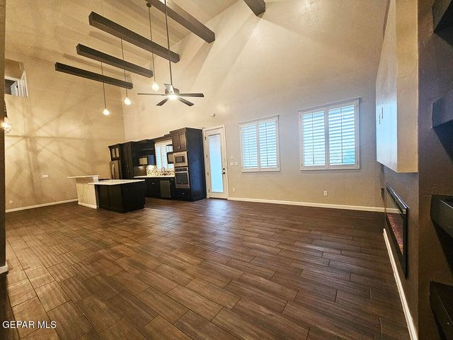 13185 TIVERTON Road, Horizon City, TX 79928