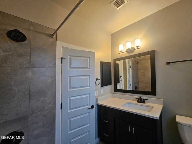 13185 TIVERTON Road, Horizon City, TX 79928