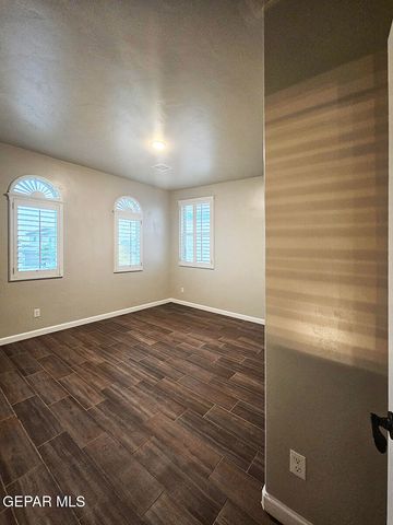 13185 TIVERTON Road, Horizon City, TX 79928