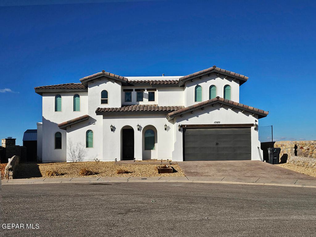 13185 TIVERTON Road, Horizon City, TX 79928