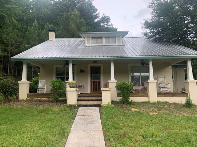 805 Bethabara Road, Hayesville, NC 28904