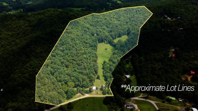 805 Bethabara Road, Hayesville, NC 28904