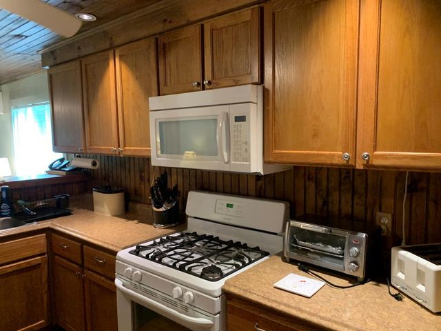 805 Bethabara Road, Hayesville, NC 28904