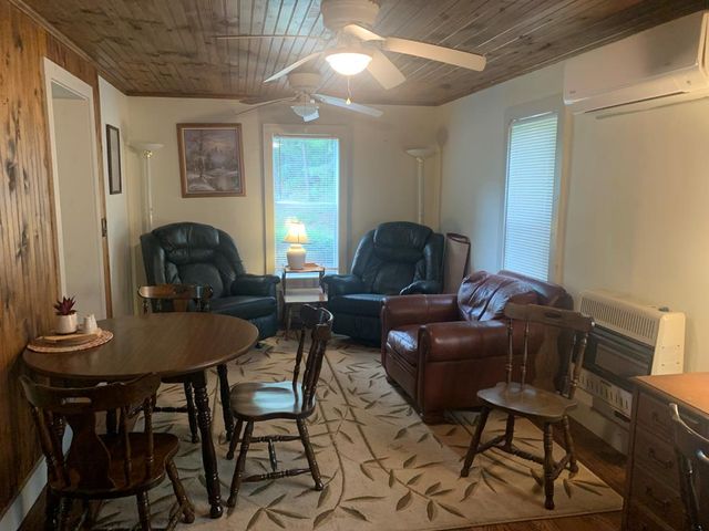 805 Bethabara Road, Hayesville, NC 28904