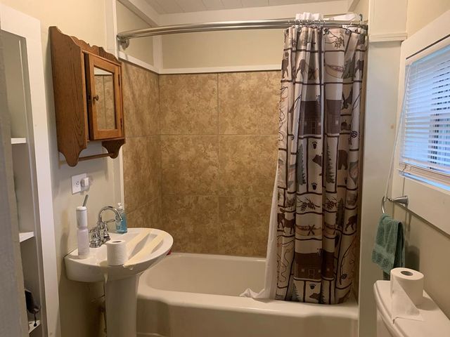 805 Bethabara Road, Hayesville, NC 28904
