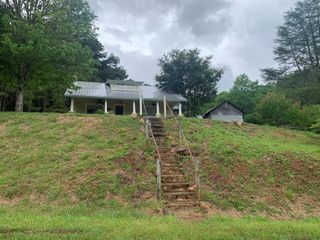 805 Bethabara Road, Hayesville, NC 28904