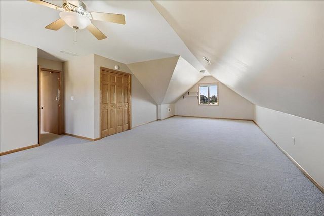 9741 Whitehall Garden, Munster, IN 46321