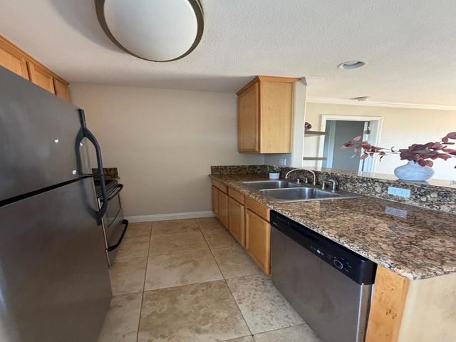 201 Twin Oaks Avenue 2, Chula Vista, CA 91910