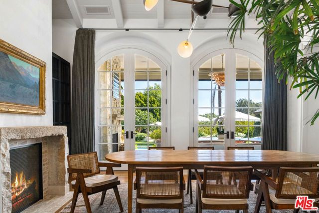 6625 Zumirez Drive, Malibu, CA 90265