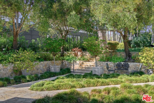 6625 Zumirez Drive, Malibu, CA 90265