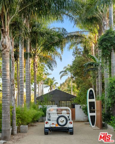 6625 Zumirez Drive, Malibu, CA 90265