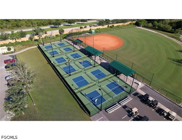 9311 Trieste DR, Fort Myers, FL 33913