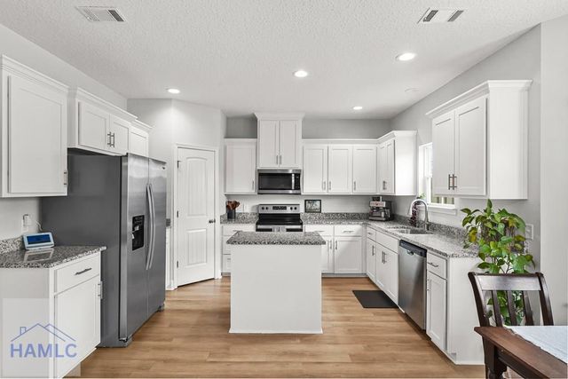 51 McClelland Loop NE, Ludowici, GA 31316