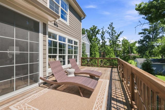 7549 Cooper Road, Montgomery, OH 45242