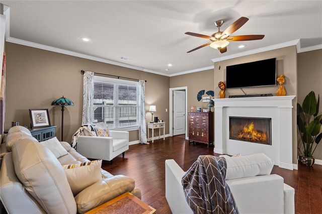1501 Canal Street, Lowell, AR 72745