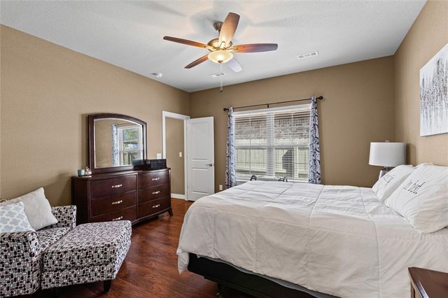 1501 Canal Street, Lowell, AR 72745