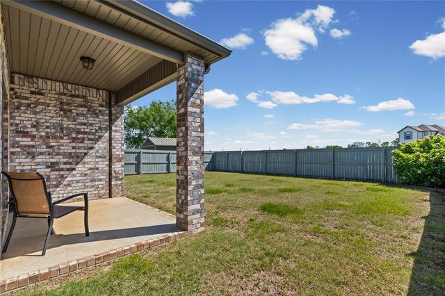 1501 Canal Street, Lowell, AR 72745