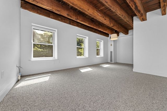 120 Commercial St 4-1, Boston, MA 02109