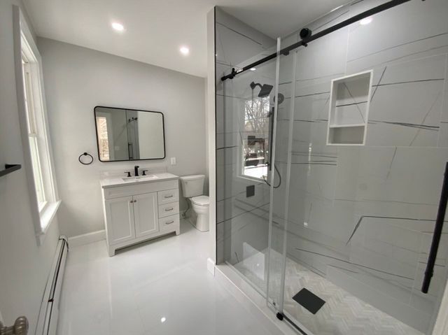 59 Beechmont St, Worcester, MA 01609