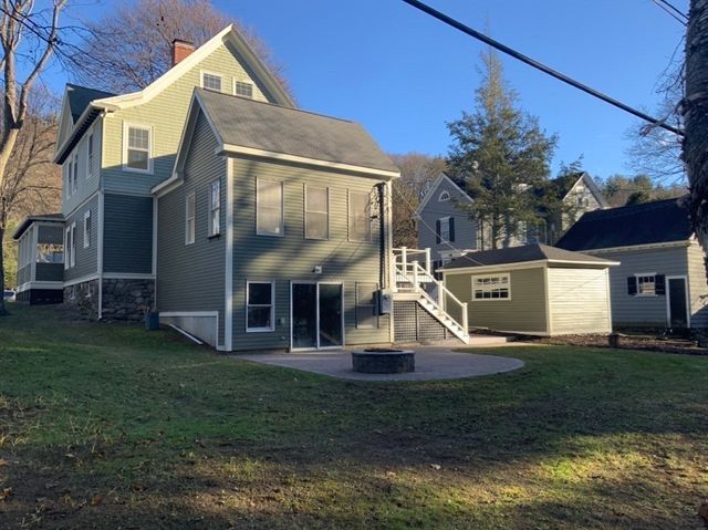 59 Beechmont St, Worcester, MA 01609