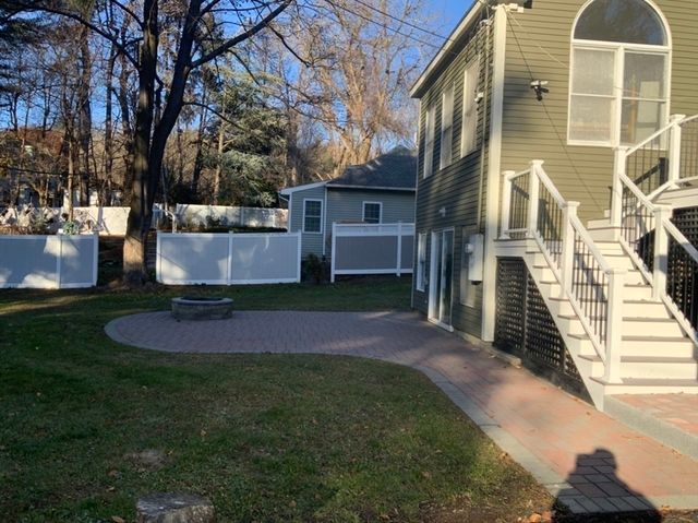 59 Beechmont St, Worcester, MA 01609