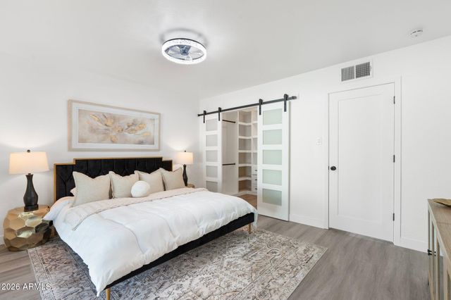 316 E EL CAMINO Drive, Phoenix, AZ 85020