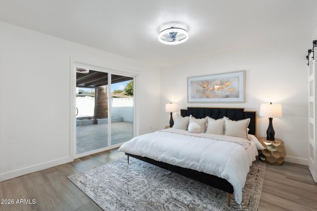 316 E EL CAMINO Drive, Phoenix, AZ 85020