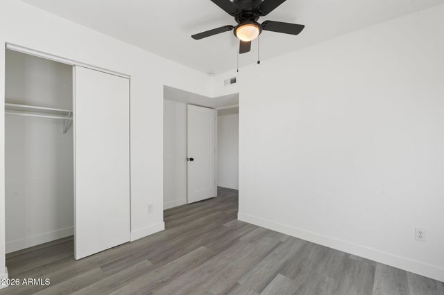 316 E EL CAMINO Drive, Phoenix, AZ 85020