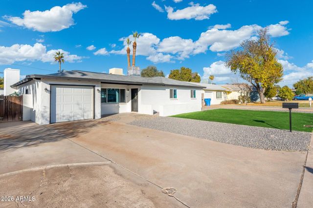316 E EL CAMINO Drive, Phoenix, AZ 85020