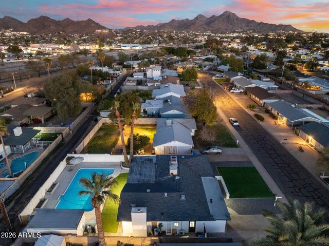 316 E EL CAMINO Drive, Phoenix, AZ 85020