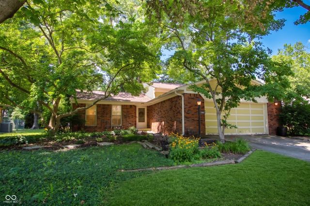 7534 Carolling Way, Indianapolis, IN 46237