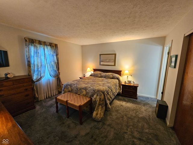7534 Carolling Way, Indianapolis, IN 46237