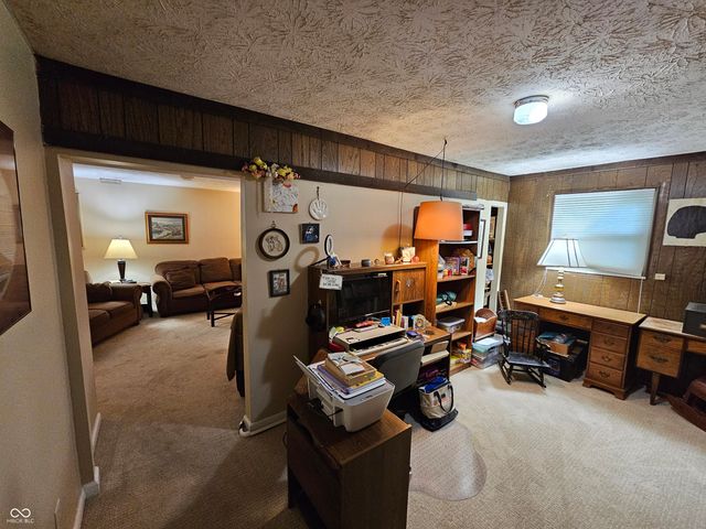 7534 Carolling Way, Indianapolis, IN 46237