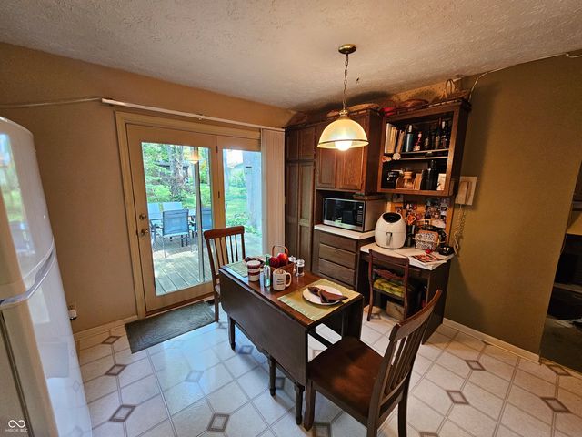 7534 Carolling Way, Indianapolis, IN 46237