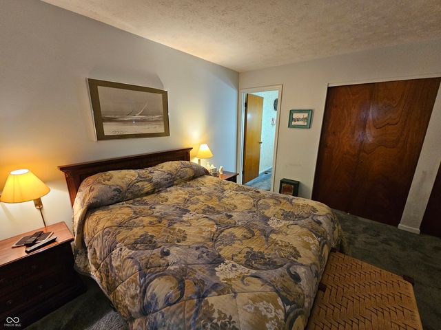 7534 Carolling Way, Indianapolis, IN 46237