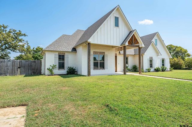 545 Bush Buck Way, Bullard, TX 75757