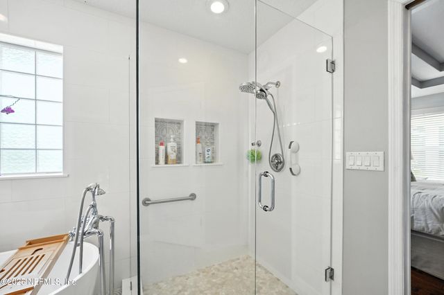 5877 WIND CAVE Lane, Jacksonville, FL 32258
