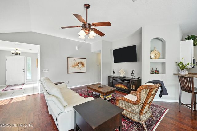 5877 WIND CAVE Lane, Jacksonville, FL 32258