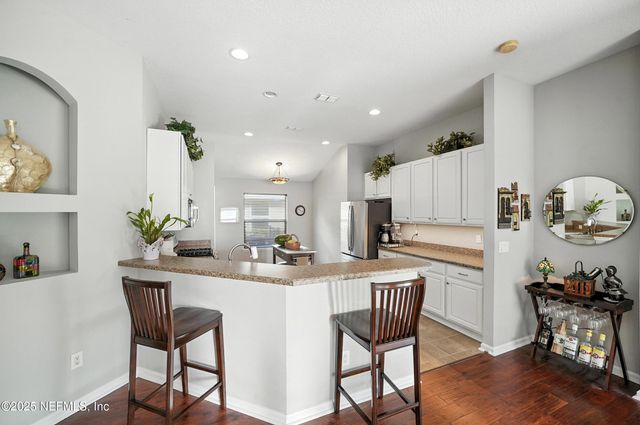 5877 WIND CAVE Lane, Jacksonville, FL 32258