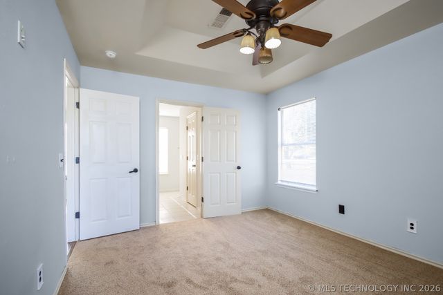 9833 N 43rd East Avenue, Sperry, OK 74073