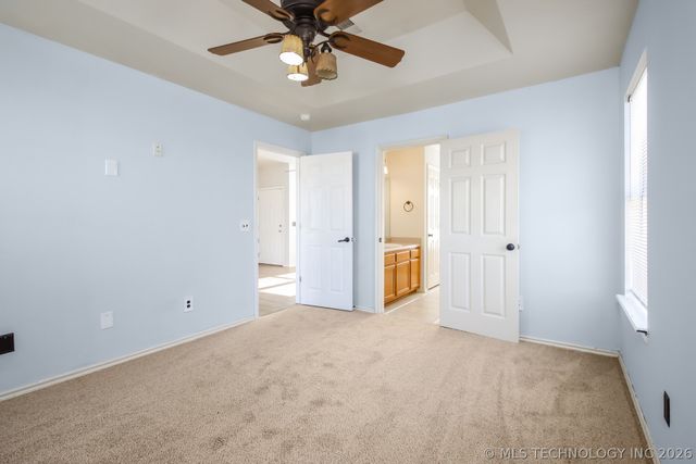 9833 N 43rd East Avenue, Sperry, OK 74073