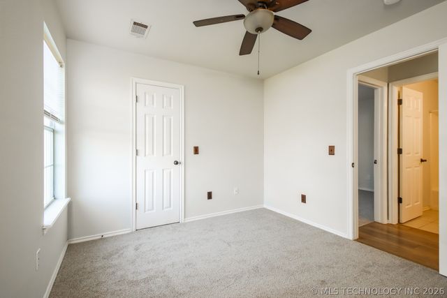 9833 N 43rd East Avenue, Sperry, OK 74073